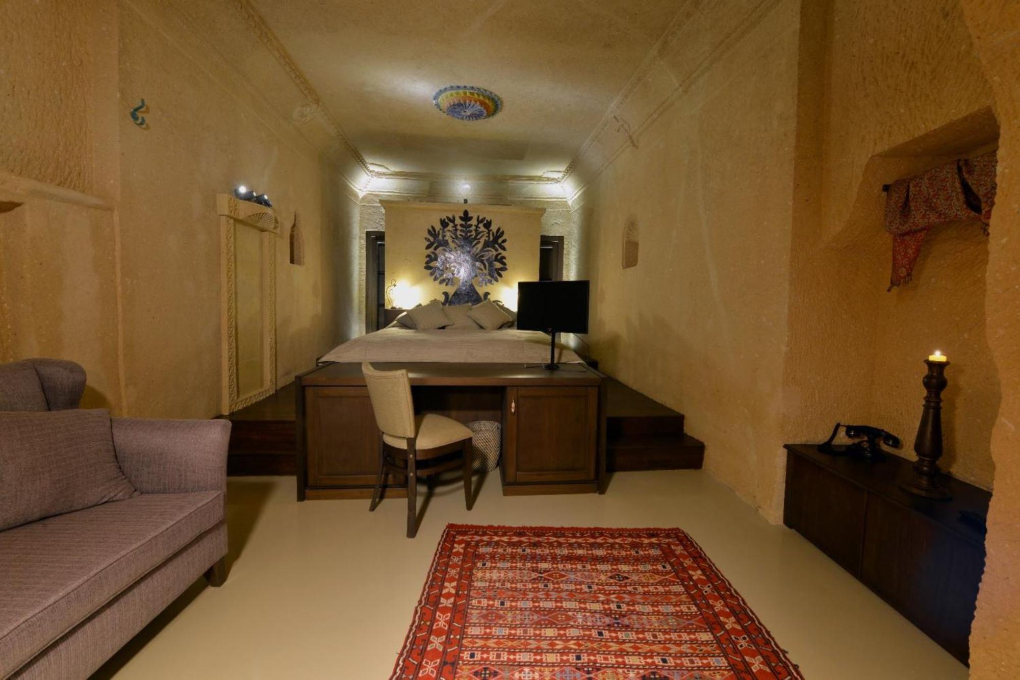 Sunak Cave Hotel อูร์กุบ ภายนอก รูปภาพ